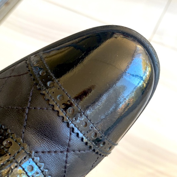 One of my favorites of all times! Very unique authentic booties by CHANEL. - Picture 13 of 15